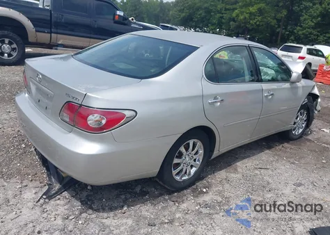 2003 Lexus Es 300 300 z USA, uszkodzony, nr VIN JTHBF30G630107224